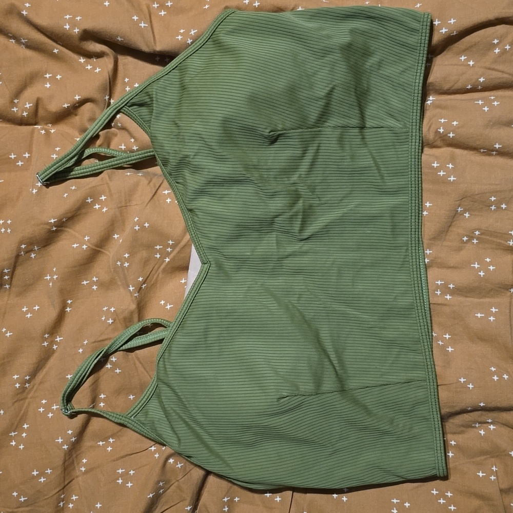 Kortni Jean EUC V'd crop